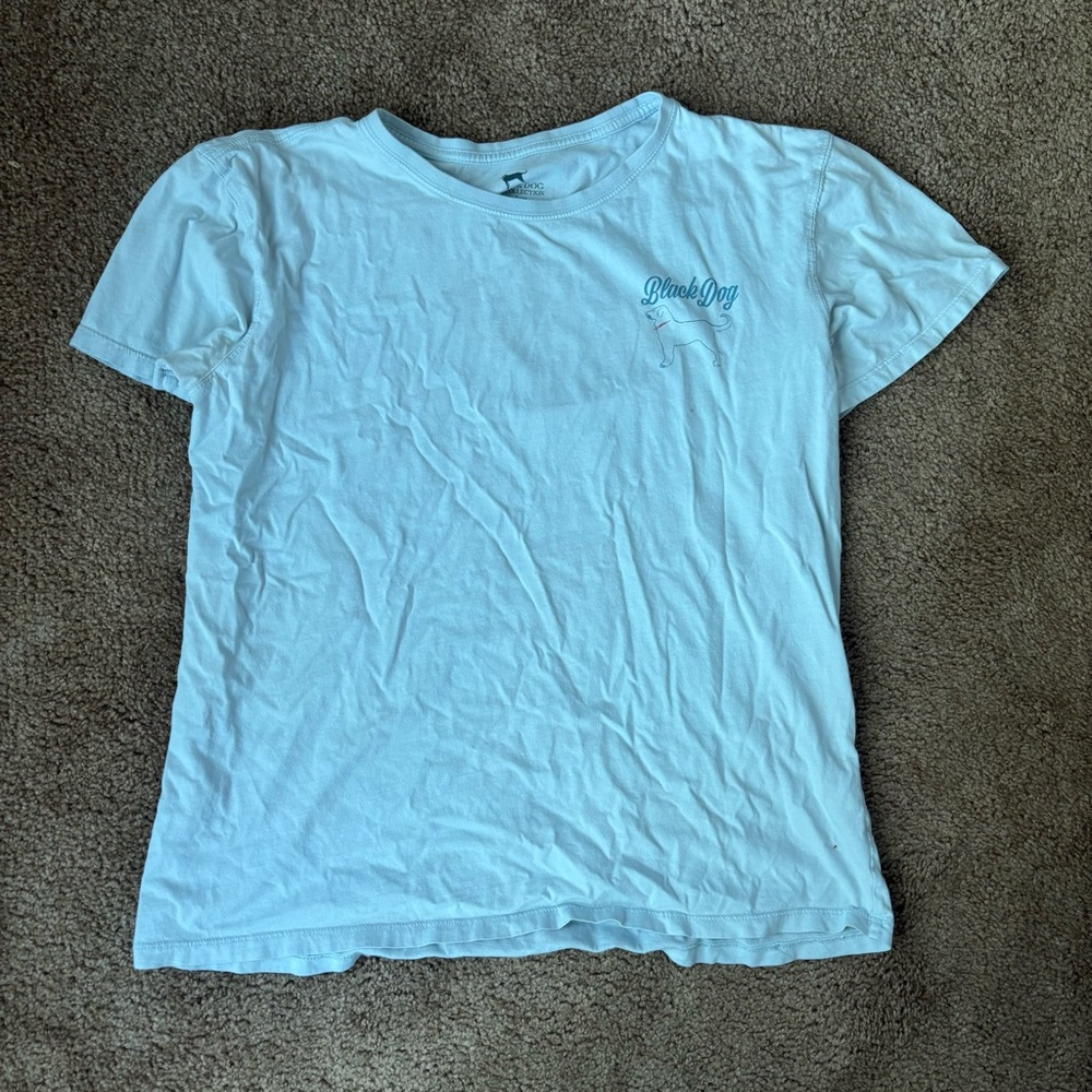 Black Dog Women’s Medium Tee